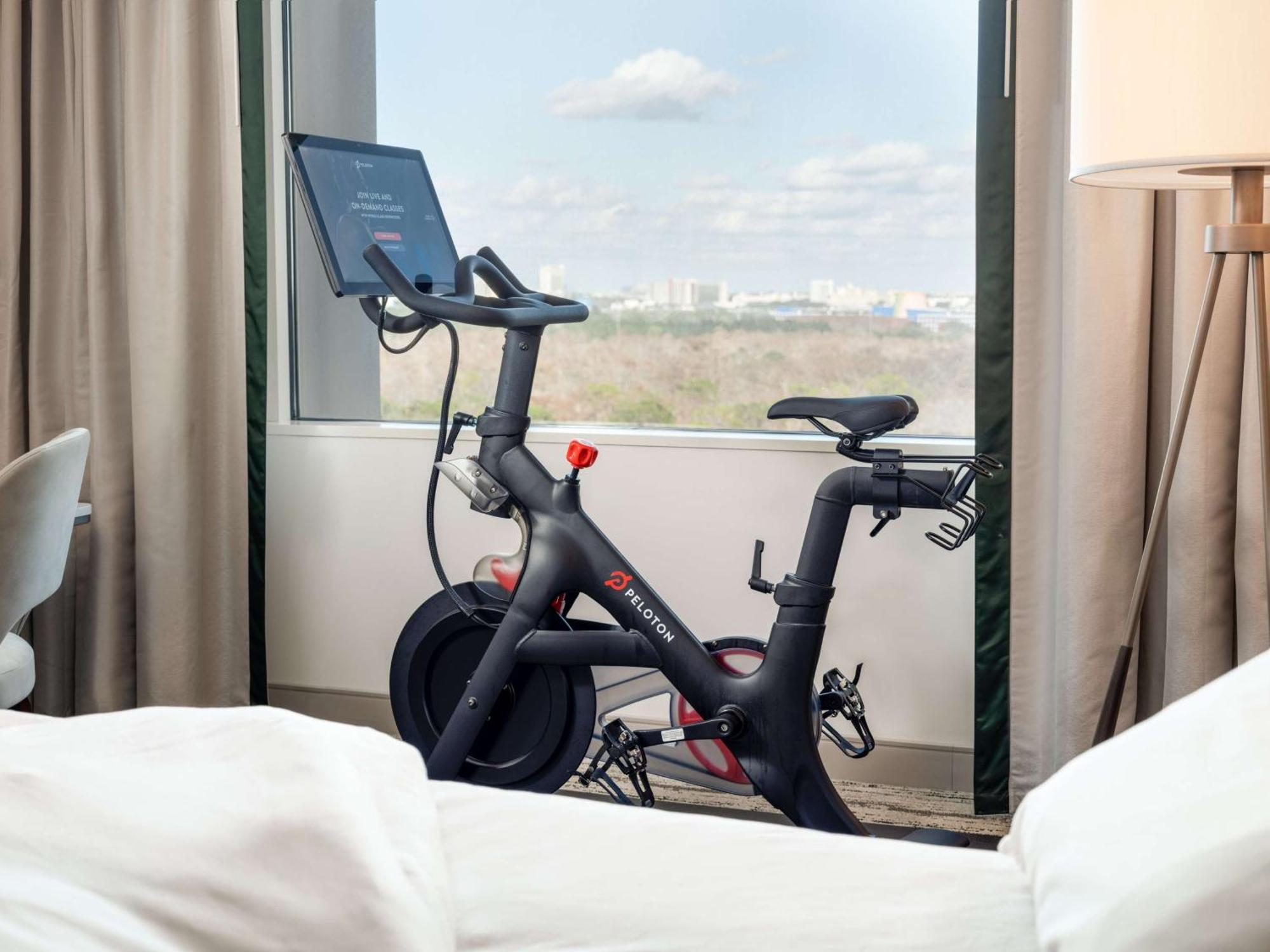 Signia By Hilton Orlando - An Official Walt Disney World Hotel Lake Buena Vista Exteriör bild